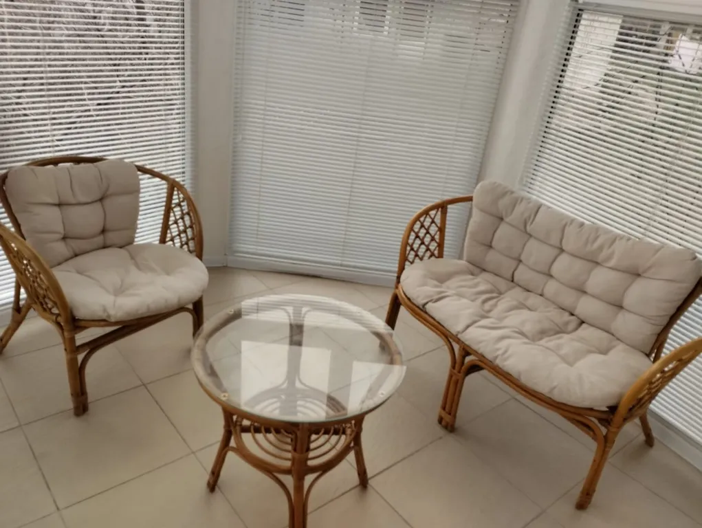 Дом с подогреваемым бассейном и сауной с видом на море