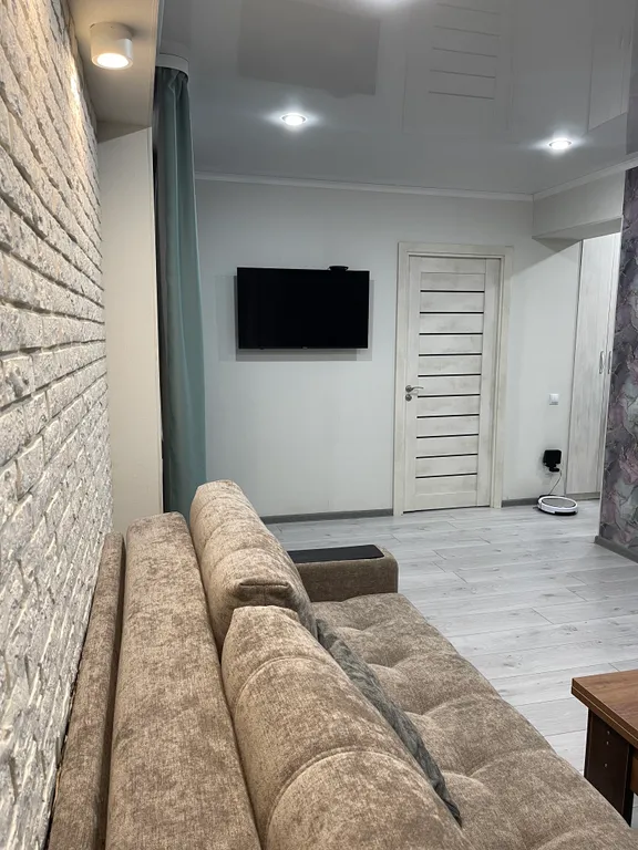 Квартира Апартамент с новым ремонтом возле ж/д вокзала — аренда посуточно в Астрахань