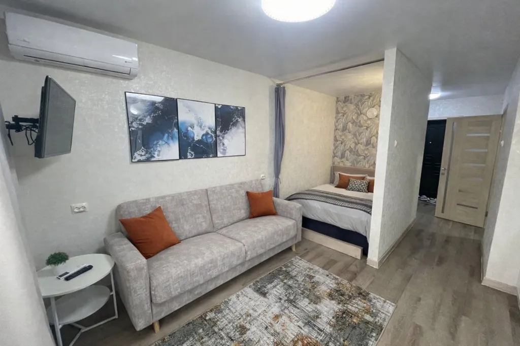 Уютная и светлая 1-комнатная квартира с современным ремонтом — аренда посуточно в Владивосток