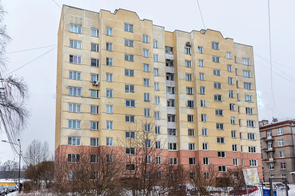 Центр Алмазова рядом
