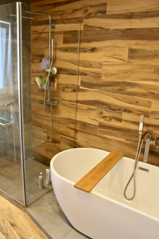 2х.ком.кв.  85.кв.м  в Центре вид на море и город , район Фуникулёра