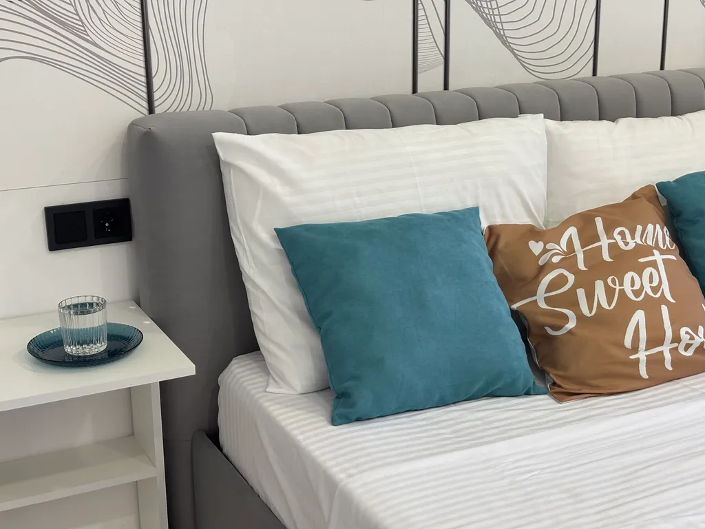 Студия рядом с песочным пляжем и бассейном