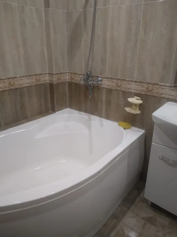 Хорошая квартира с новым ремонтом