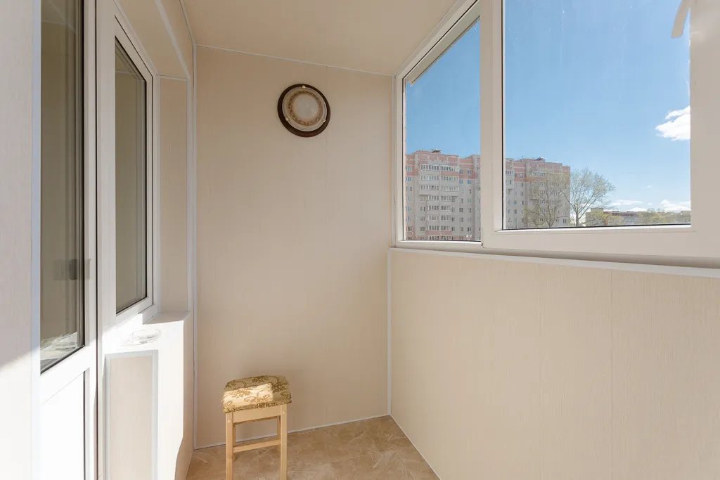 Уютные люкс апартаменты Каролина в новом доме в теплых тонах