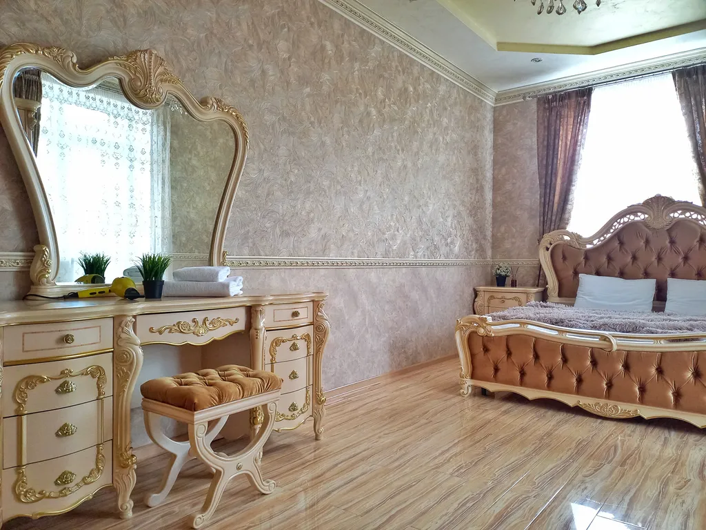 Большая уютная квартира возле источника