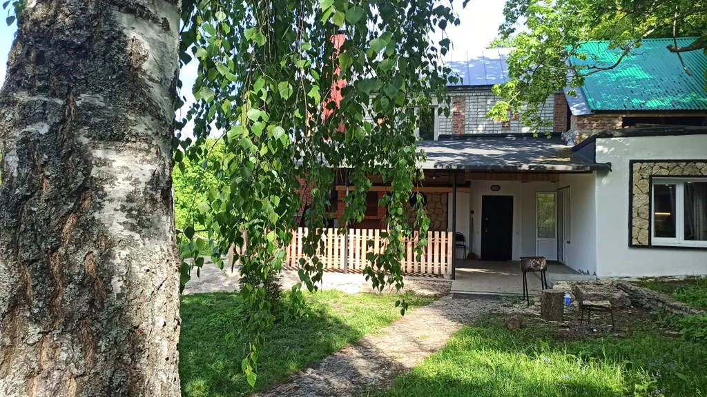 Комфортабельный коттедж в уникальном уголке природы