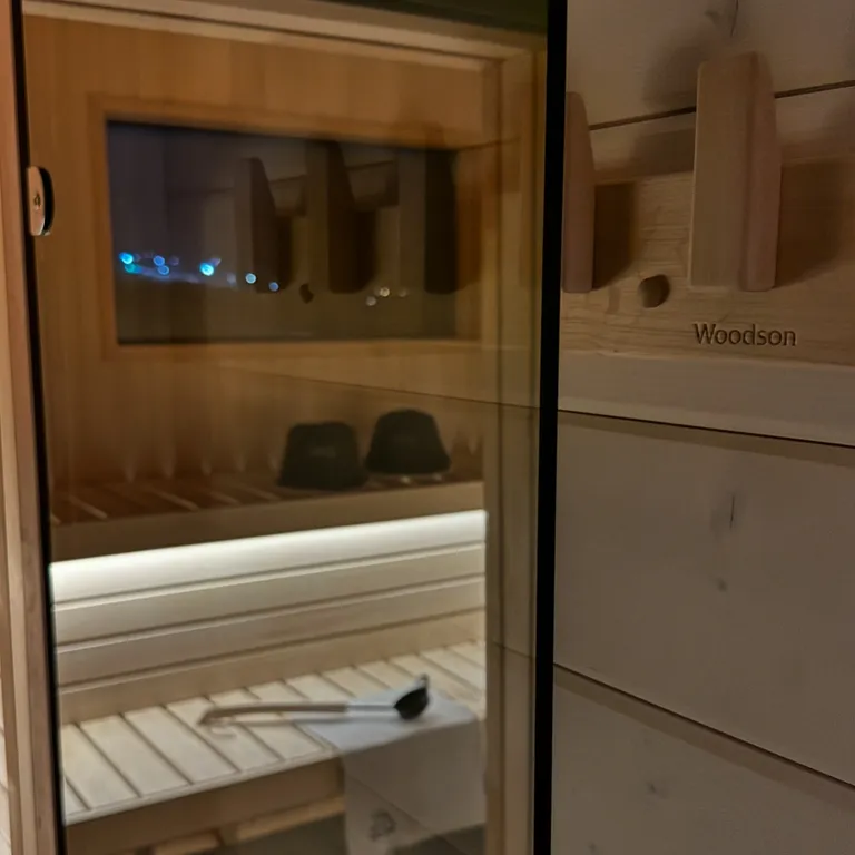 Дом с сауной вблизи Сорочан