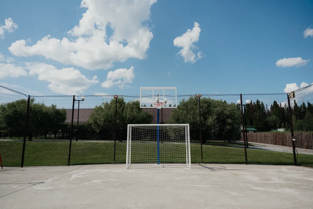 Уютный дом за городом