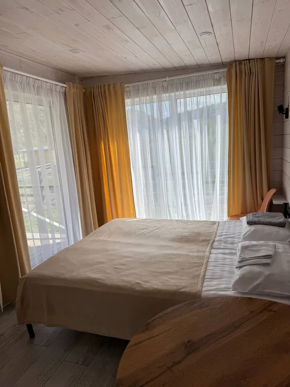 Коттедж Уютный гостевой домик Скандинавия №2 с видом на горы — аренда посуточно в Анос