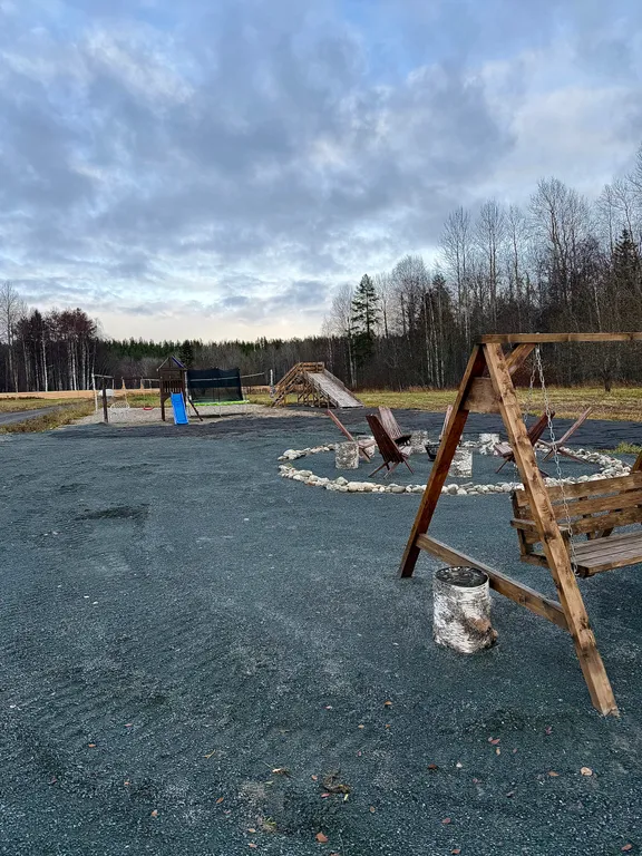 Загородный дом с баней и чаном