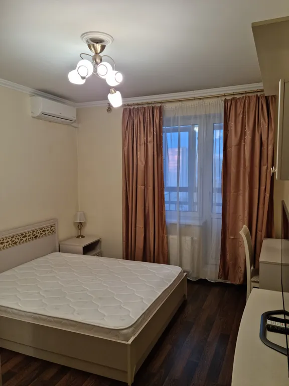 Квартира Квартира Большая трешка в двух минутах от метро — Москва