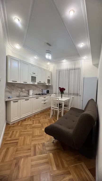 Квартира Уютная квартира около моря и парка — Махачкала