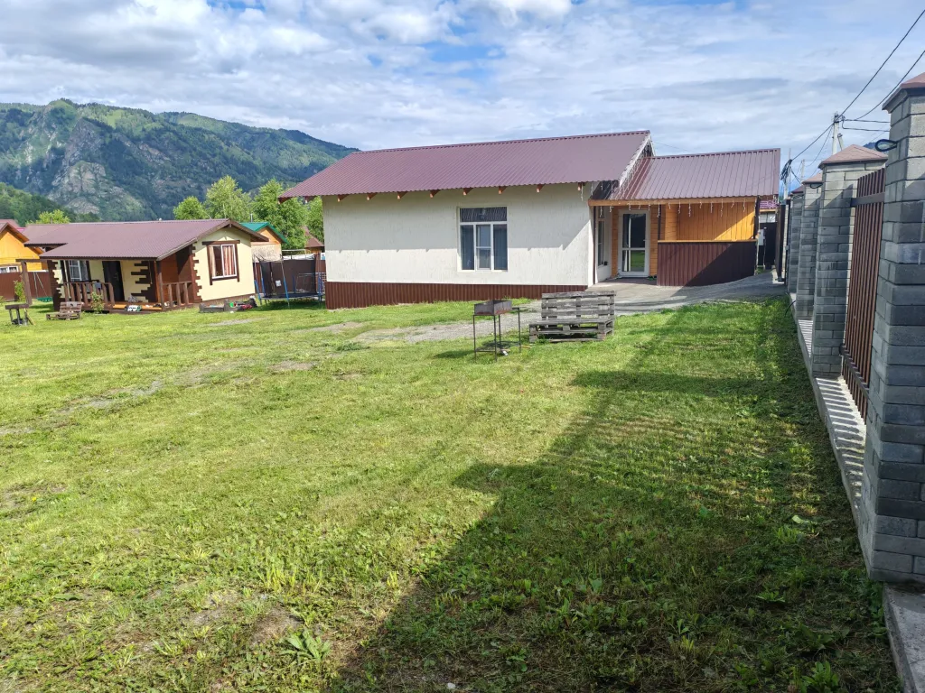 Дом с видом на горы