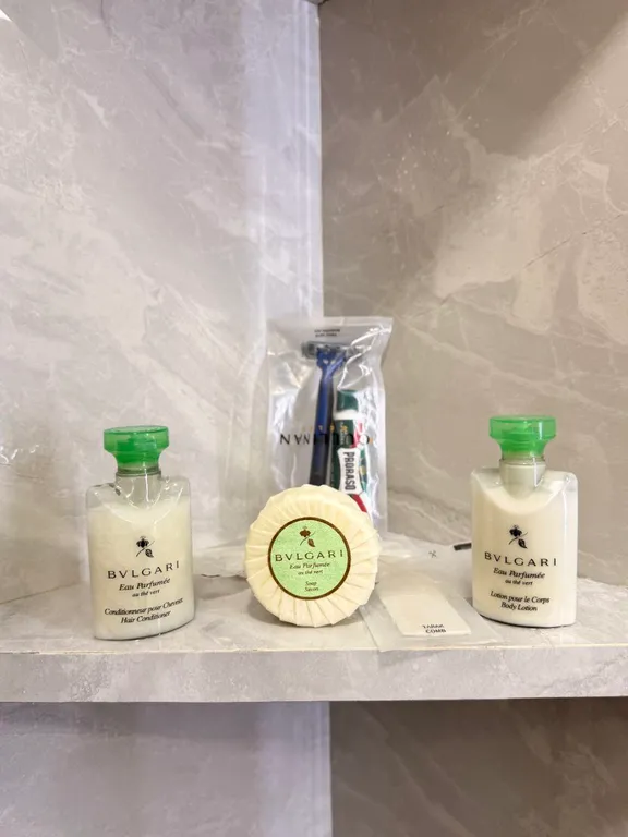 Kazakhstan resident's 171 by Royal rentals