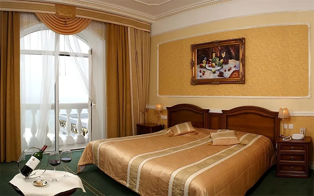 Номер 1-ой категории с балконом и видом на море