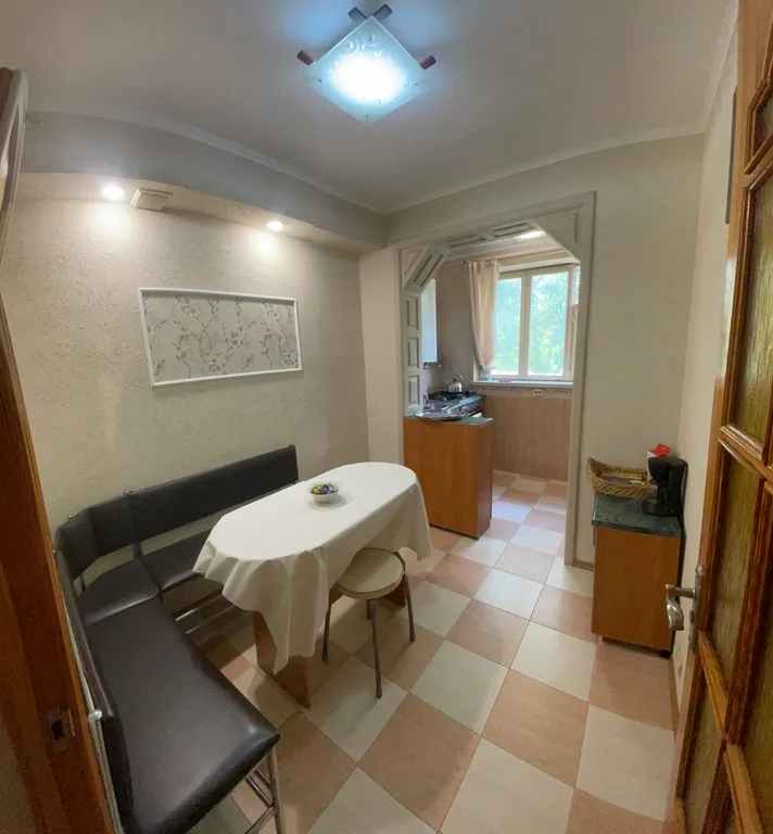 Квартира в центре — аренда посуточно в Алушта