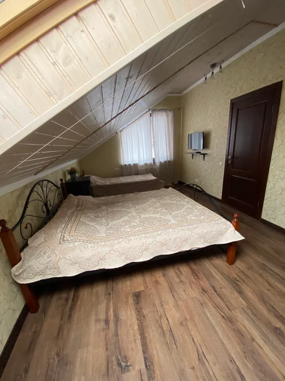 Уютный дом с внутренним двориком