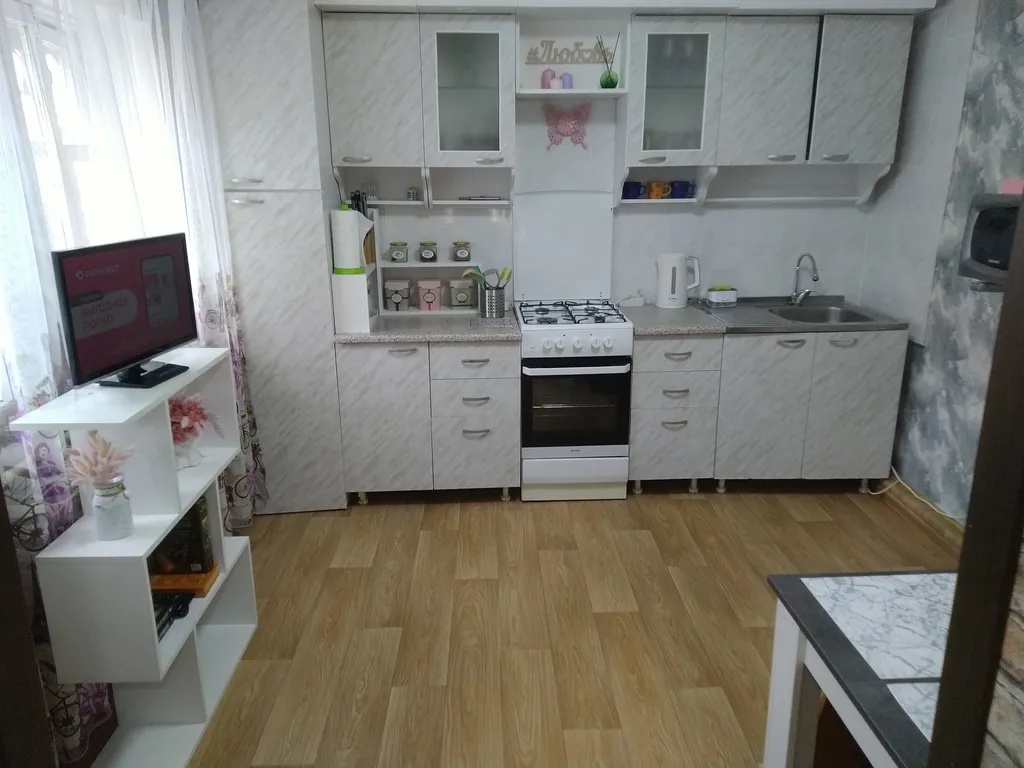 Трехкомнатная квартира в районе НЛМК