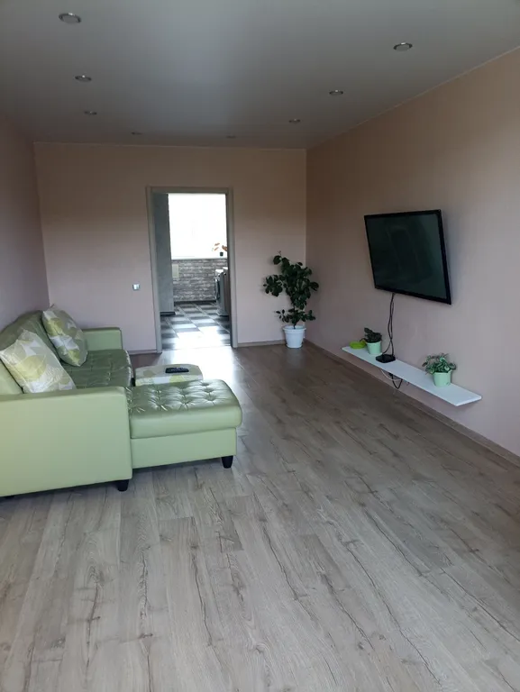 Дизайнерская квартира — аренда посуточно в Углич