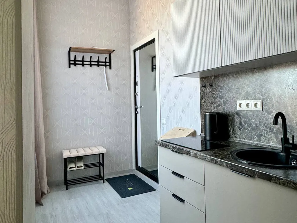 Светлая студия для четырёх гостей рядом с Термы Видное