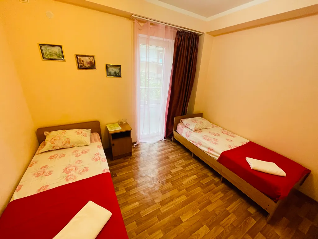 Квартира Комната — аренда посуточно в Лоо