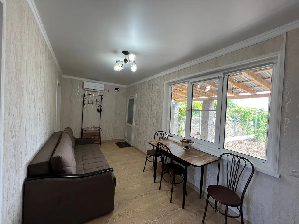 Уютный домик рядом с морем