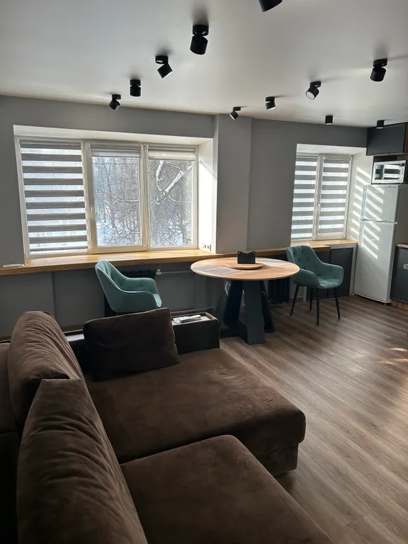 Уютная студия с видом на парк