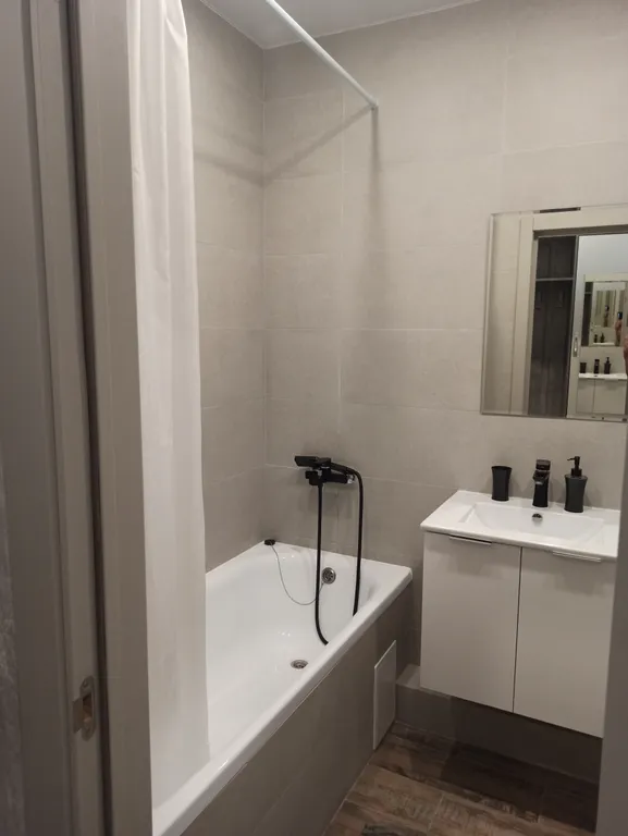 Студия возле Оз Молла