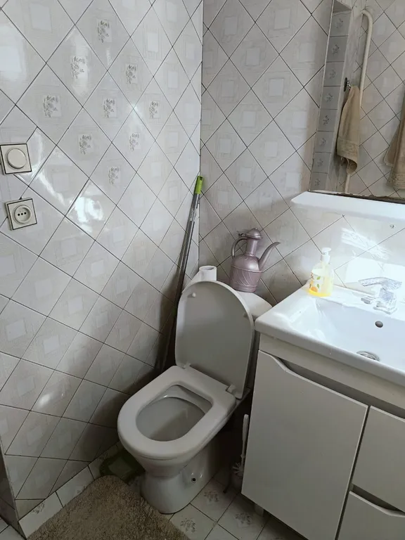 Частный дом с крытым двором и садом