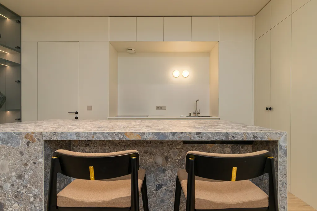 Таунхаус с собственным бассейном в ЖК Лазурный берег