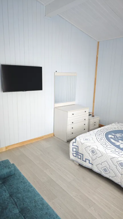 Дом у реки на закрытой охраняемой территории комплекса Гранд Ольгино