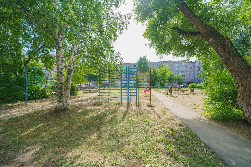 Уютная квартира рядом с Театром оперы и балеты