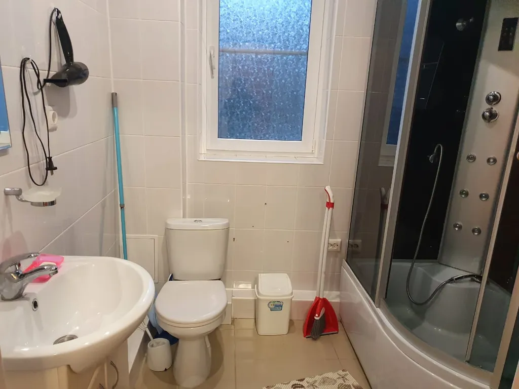 Коттедж Отдельный этаж в частном доме, 2 этаж — Анапа