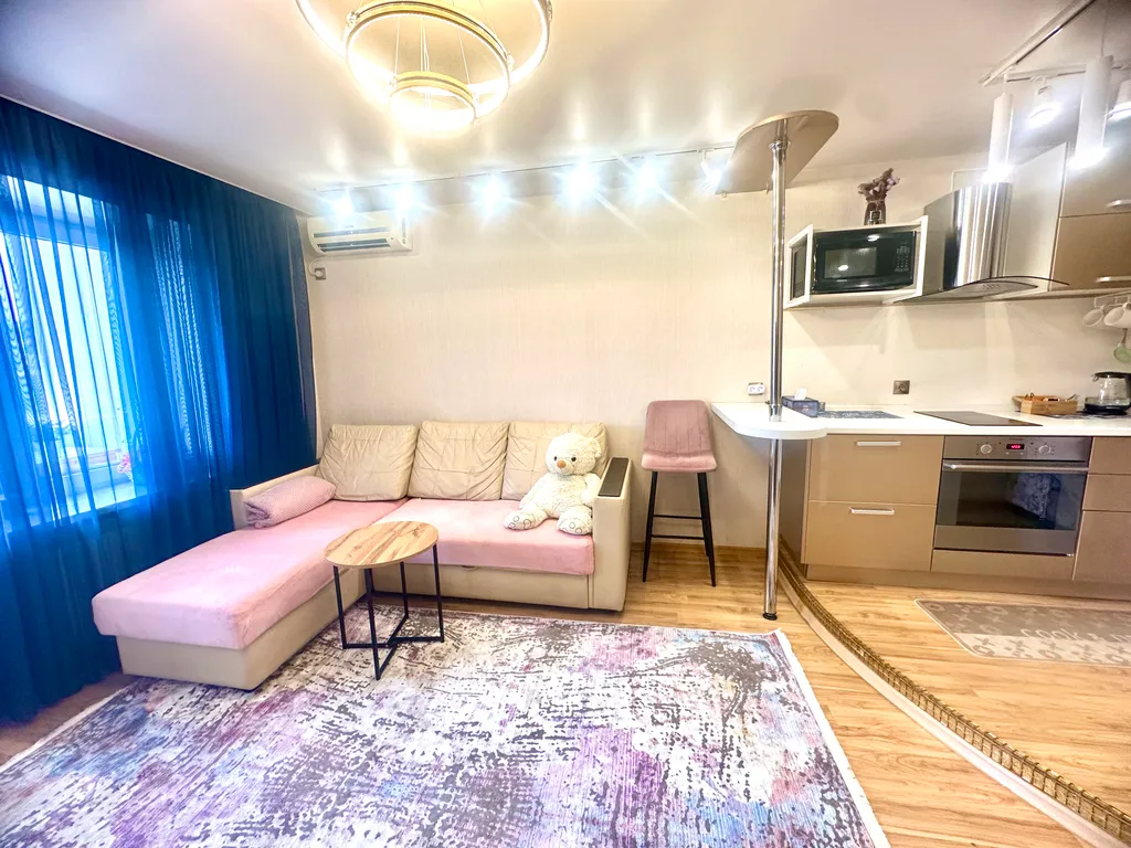 Уютная двушка в Южном, рядом с ТЦ Находка-Мега