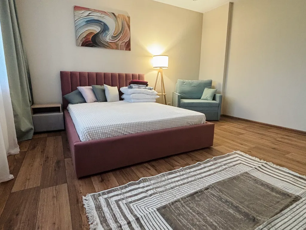 Просторная новая 2-комнатная квартира рядом с Кремлем