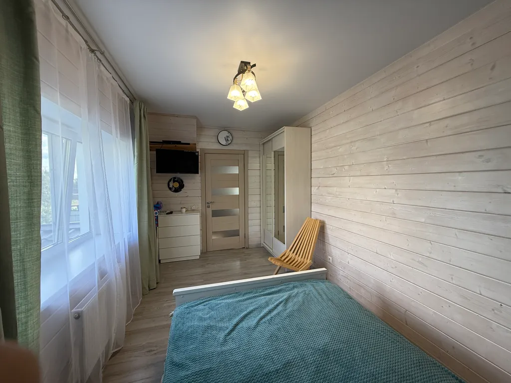 Уютная дача у леса