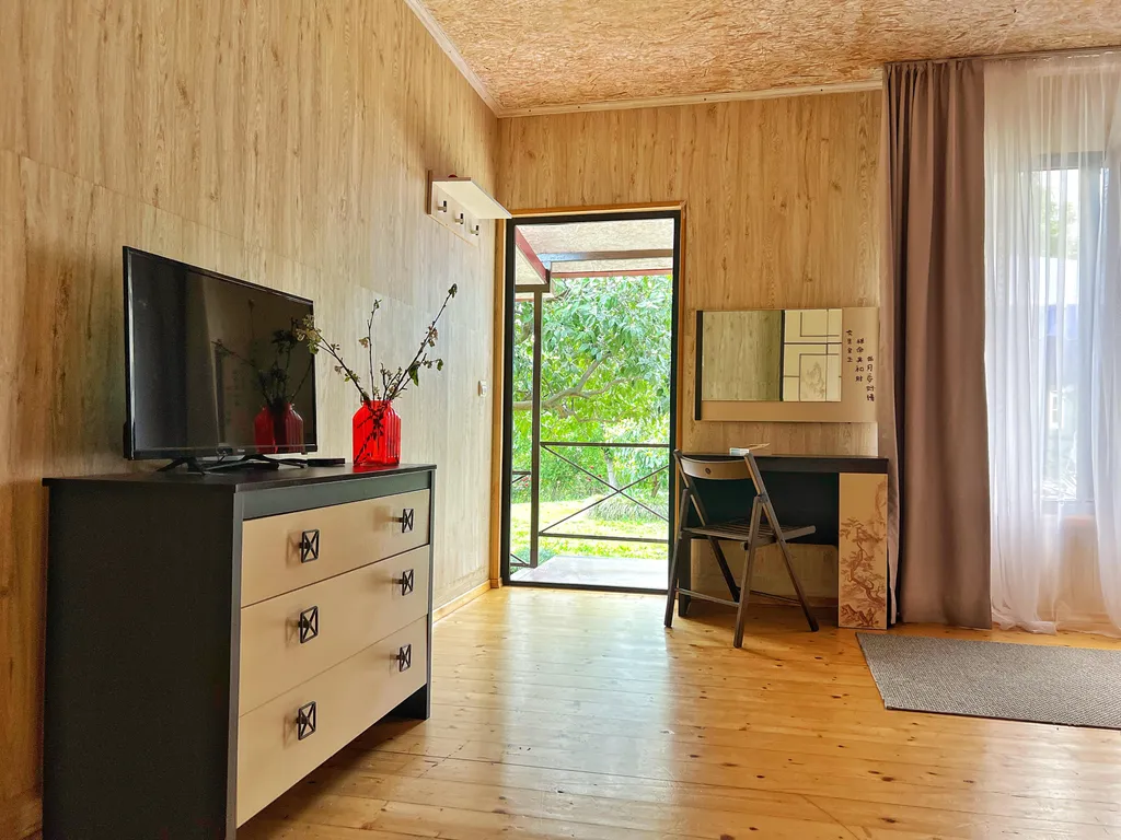 Уютный домик с видом на море