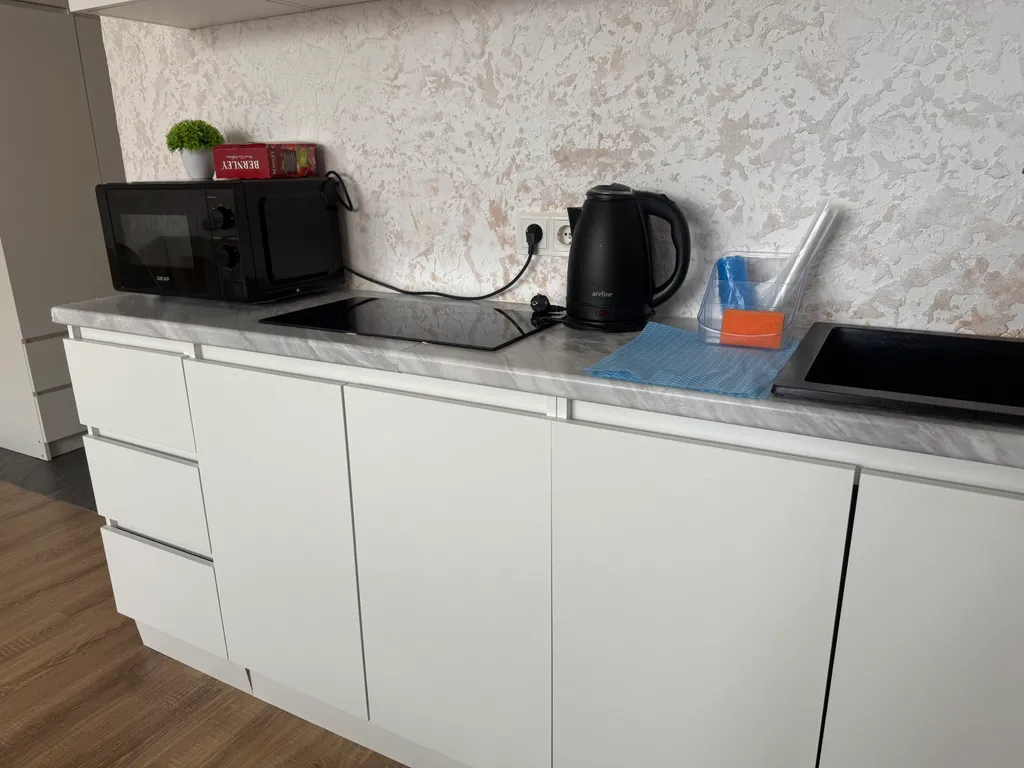 Уютная студия с дизайнерским ремонтом на конституции