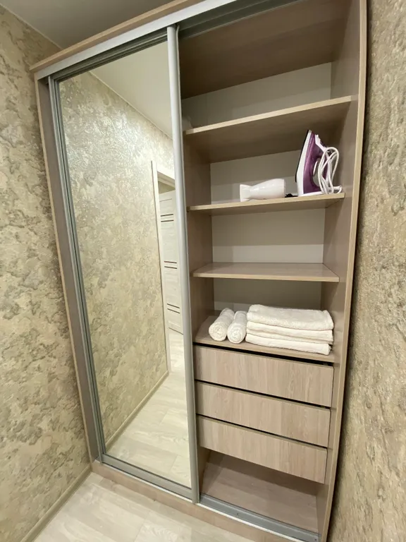 Уютная квартира в Ленинском районе, остановка Садовая