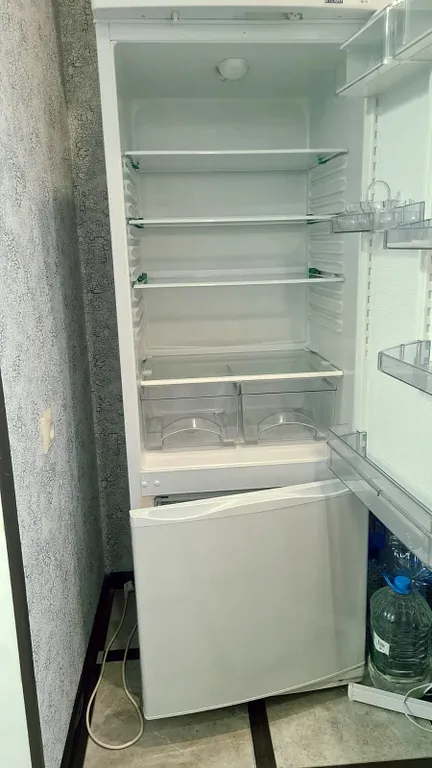 Квартира со свежим ремонтом рядом с морем