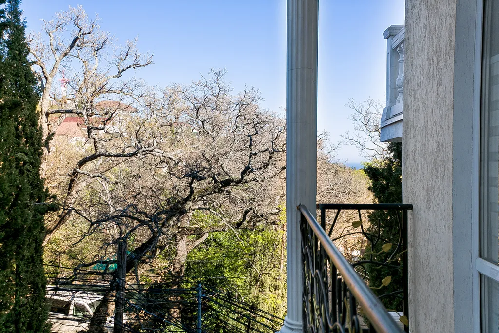 Квартира-студия на двоих с балконом в Симеизе на Баранова