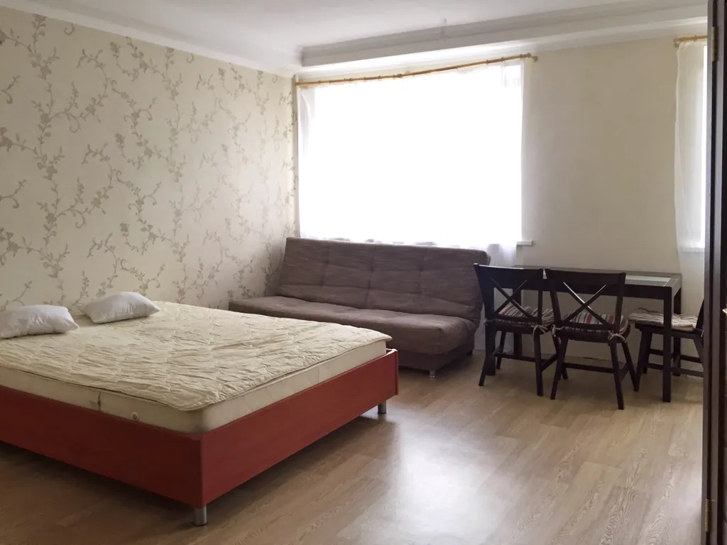 Квартира 2-комнатная Квартира — Омск