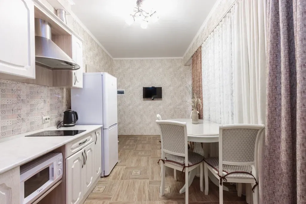 Квартира Квартира Апартамент трёхкомнатный у моря, закрытый ЖК с парковкой возле дома — Анапа