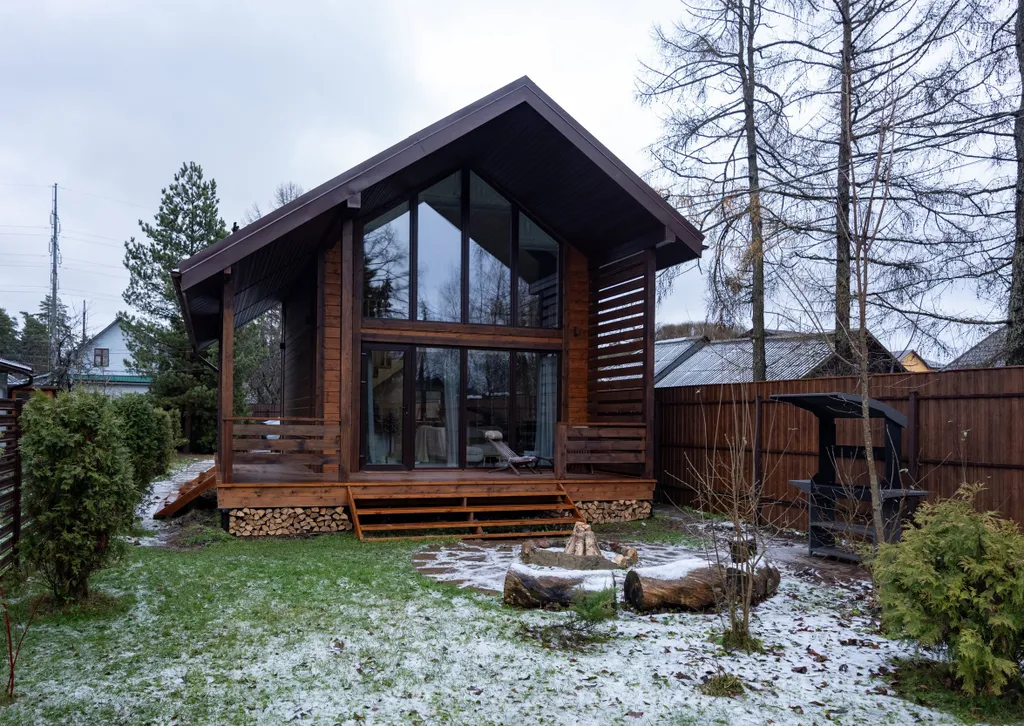 Дом с камином