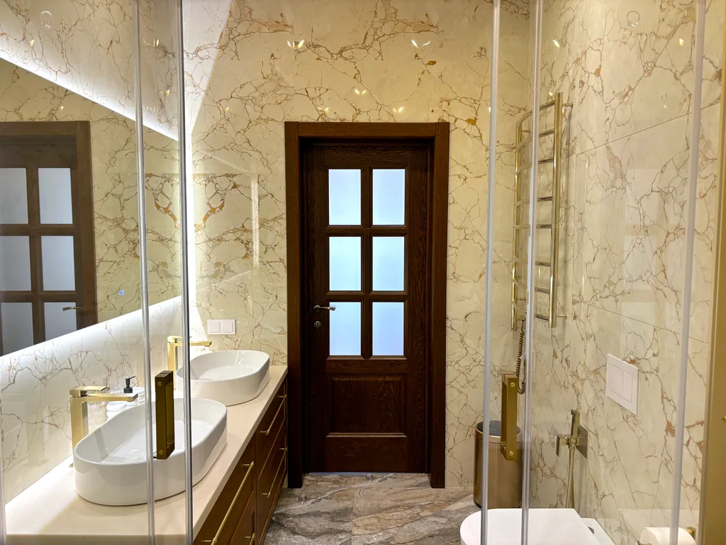 Шале Tech с подогреваемым бассейном и 4 спальнями