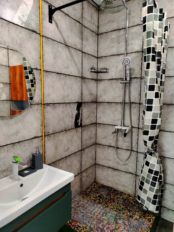 Новая двухкомнатная студия в центре