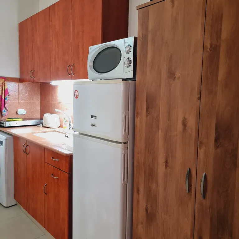 Красивая тихая уютная 2 ком квартира рядом с морем и парками Бат-яма