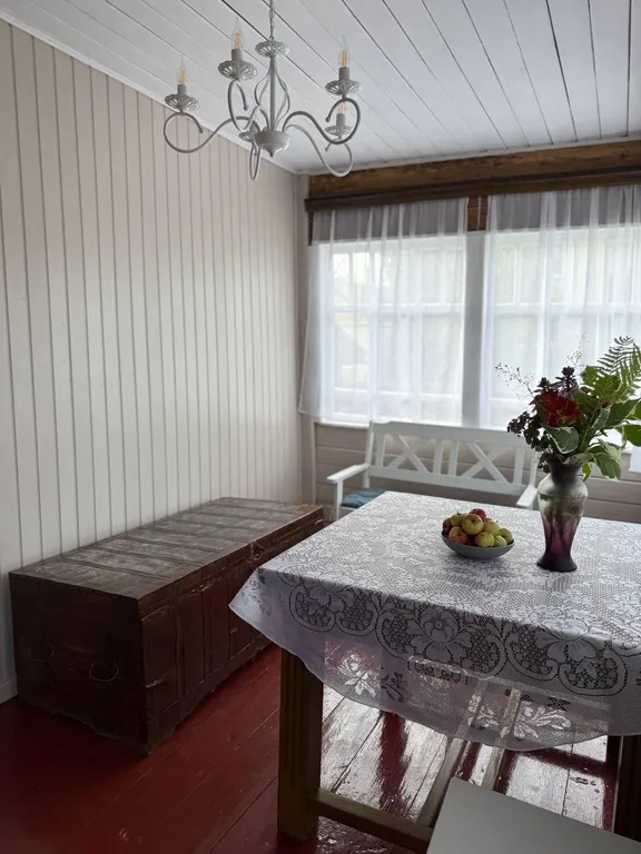 Уютный дом у реки в стиле прованс