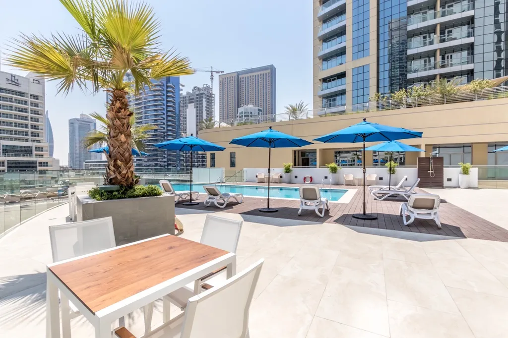 Стильные апартаменты с 2 спальнями