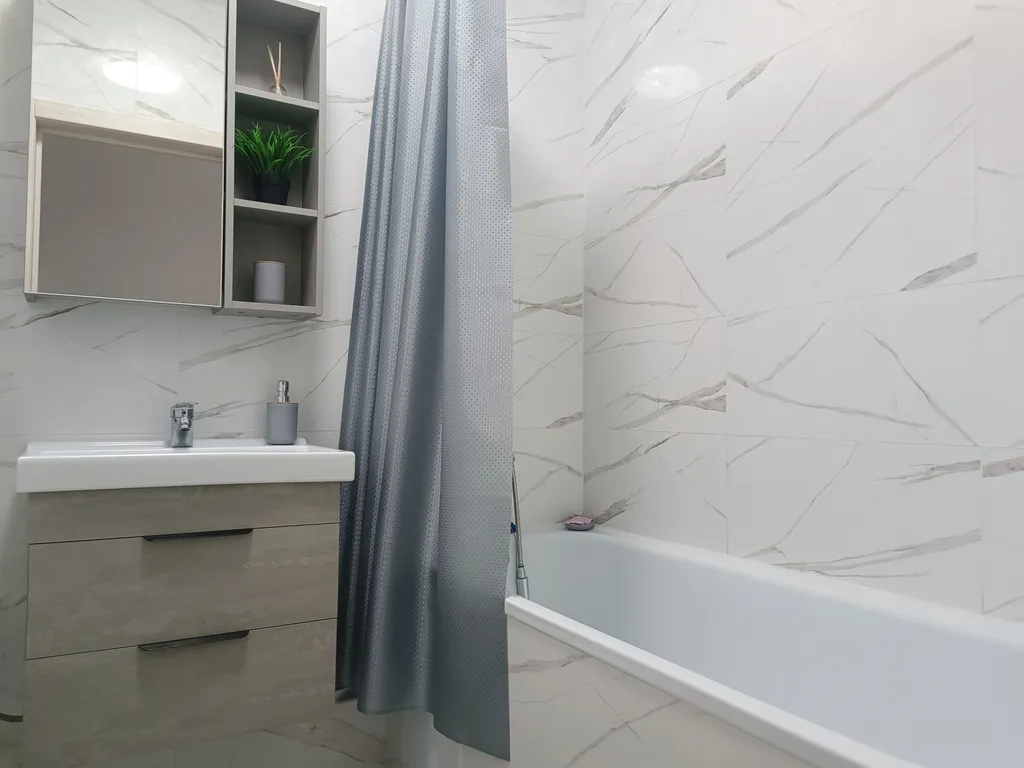 Приморка с видом на горы